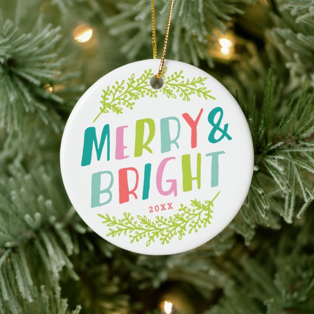 Adorno De Cerámica Merry and Bright Keepsake Photo Ornament (Árbol)