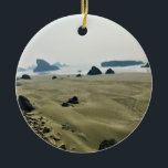 Adorno De Cerámica Meyers Beach North, Gold Beach, Oregon<br><div class="desc">El Meyers Beach North Access Trail es un camino muy corto y fácil a la orilla norte de Meyers Beach, al sur de Gold Beach, Oregon. Si sigues al sur en Meyers Beach llegarás a la desembocadura del Pistol, pero los principales atractivos son los estanques y las piscinas de marea....</div>