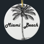 Adorno De Cerámica Miami Beach<br><div class="desc">Diseño blanco y negro de Miami Beach.</div>