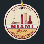 Adorno De Cerámica Miami Florida City Skyline Emblem<br><div class="desc">Diseño de arte minimalista y colorido de Miami con monumentos y monumentos de la ciudad de Florida.</div>