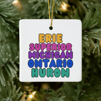 Adorno De Cerámica Michigan Great Lakes Rainbow Text Ornament 