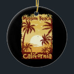 Adorno De Cerámica Mission Beach California<br><div class="desc">Ideal para todo surfista,  surfista,  bodyboarder,  surfista,  viajero y playero que ame Mission Beach California</div>