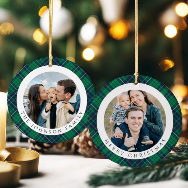 Adorno De Cerámica Modern Green Plaid Photo Christmas (Modern Green Plaid Photo Christmas Ceramic Ornament)