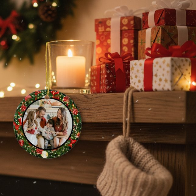 Adorno De Cerámica Modern Minimalist Merry Christmas Family Photo (Subido por el creador)