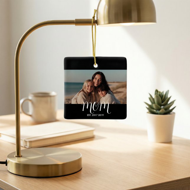 Adorno De Cerámica MomEstablished Black White Script Photo (Subido por el creador)