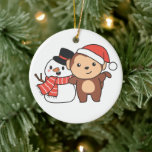 Adorno De Cerámica Mono Con Snowman En Invierno Para Navidades Cerami<br><div class="desc">Mono con un muñeco de nieve en invierno para Navidades - un muñeco de nieve en invierno y Navidades. Un saludo de invierno en temporada fría para las vacaciones. Navidades mono con muñeco de nieve.</div>