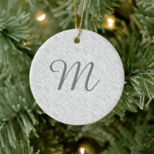 Adorno De Cerámica Monograma con patrón blanco elegante
