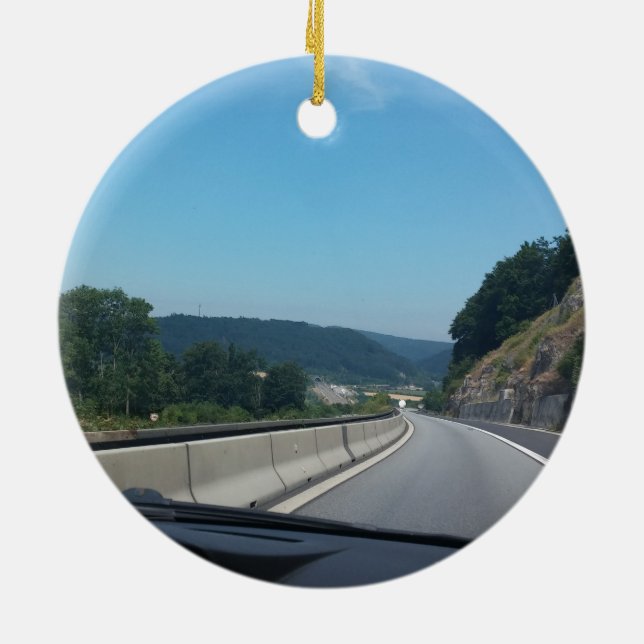 Adorno De Cerámica Montañas de vacaciones de coches Europa fotografía (Atrás)