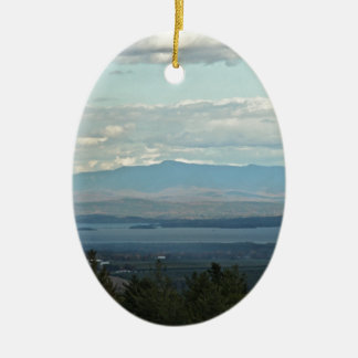 Adorno De Cerámica Montañas verdes