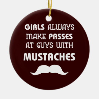 Adorno De Cerámica Mustache