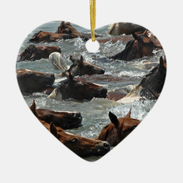 Adorno De Cerámica Nadada del potro de Chincoteague (Frente)