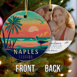 Adorno De Cerámica Nápoles Florida Vintage Seagull Sunset Souvenirs<br><div class="desc">Nápoles Beach Florida Vintage Seagull Retro Palm Trees Souvenirs de los años 60. Diseño de atardecer con tu playa y mar favoritos en Florida, ideal para los amantes de los pueblos de playa de Florida, especialmente para los amantes de la playa de Nápoles. - Añadir una foto en la parte...</div>