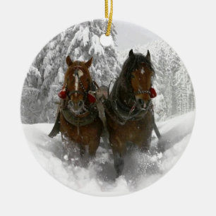 Adorno De Cerámica navidad traído por caballo del trineo