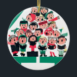 Adorno De Cerámica Navidades Carolers<br><div class="desc">Este delicioso artículo cuenta con un ilustracion vintage de niños Navidades cantantes/coro. Este es el artículo perfecto de Yuletide para amigos,  familia o usted mismo. Feliz Navidad!</div>