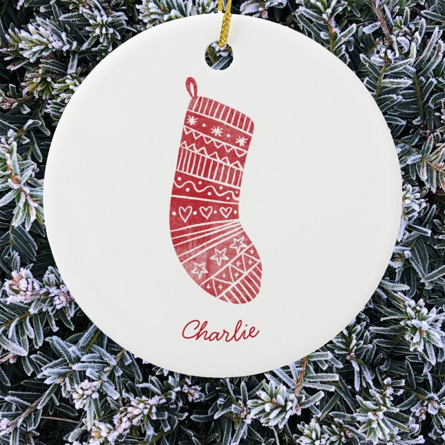 Adorno De Cerámica Navidades con nombre personalizado rojo blanco (Personalized script name Scandinavian Christmas stocking red and white ornament)