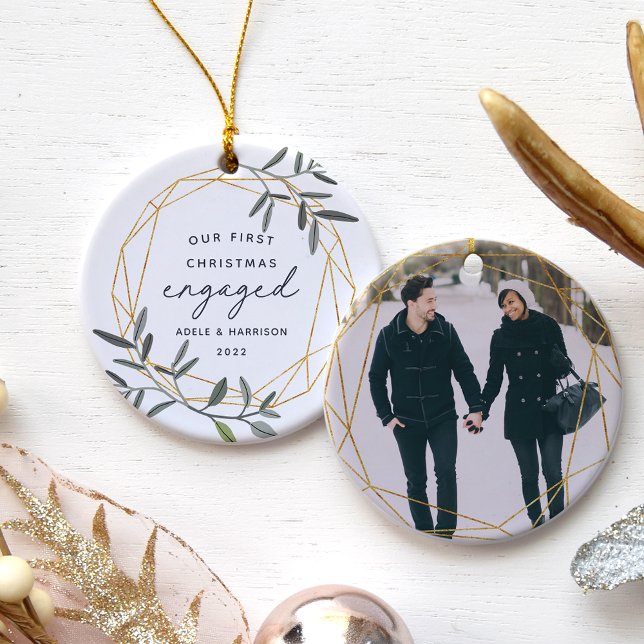 Adorno De Cerámica Navidades de Laurel Leaf Comprometidos Primero (Subido por el creador)