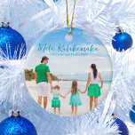 Adorno De Cerámica Navidades de Mele Kalikimaka Family Beach Photo 20<br><div class="desc">Moda personalizable playa familia foto conmemoración de Navidad con tu foto tropical favorita al sol. Añada una fotografía completa de su recuerdo favorito de sus vacaciones en la isla a la costa en la parte delantera y una en la parte trasera. Un hermoso regalo de honor de vacaciones costeras con...</div>