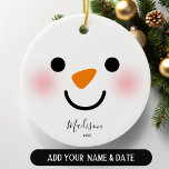 Adorno De Cerámica Navidades de Snowman, una chica personalizada<br><div class="desc">Añada un toque de encanto festivo y brillo a su decoración navideña con nuestro ornamento cerámico de Navidades Girly Snowman Face. Este adorable ornamento cuenta con una cara de muñeco de nieve adorable con detalles dulces, lo que lo convierte en la adición perfecta a tu árbol o un regalo para...</div>