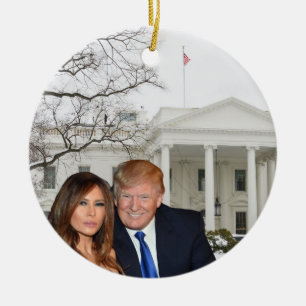 Adorno De Cerámica Navidades de Trump: Donald y Melania