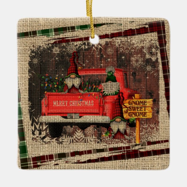 Adorno De Cerámica Navidades Gnome Sweet Gnome Red Truck Plaid (Anverso)