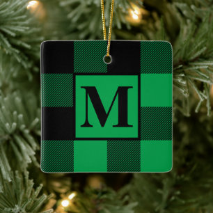 Adorno De Cerámica Navidades Monograma Verde y Negro con manto de búf