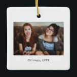 Adorno De Cerámica Navidades simples de foto Minimalista blanca<br><div class="desc">Simple White Minimalista Photo Keepsake Navidades Ornament cerámica,  un hermoso regalo personalizado para amigos,  familia,  pareja,  novia,  novio,  compañero de trabajo,  jefe y más.</div>