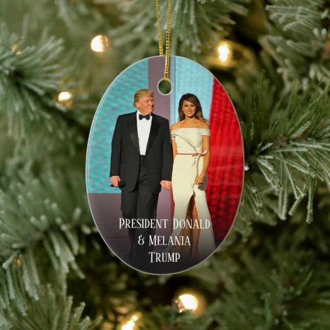Adorno De Cerámica Navidades Trump Elegante Donald y Melania (Árbol)