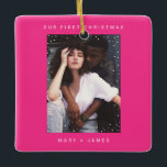 Adorno De Cerámica Neon Pink Moderno Merry y foto casada<br><div class="desc">Neon Pink Modern Merry y Married Photo Ceramic Ornamento</div>