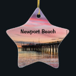 Adorno De Cerámica Newport Beach Balboa Pier<br><div class="desc">El muelle Balboa de Newport Beach en el soleado sur de California. Un adorno de personalizable con muchas opciones.</div>