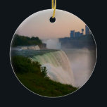 Adorno De Cerámica Niagara Falls<br><div class="desc">Una imagen hermosa saqué Niagara Falls mientras que visitaba Nueva York</div>