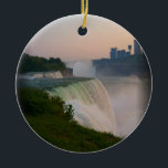 Adorno De Cerámica Niagara Falls<br><div class="desc">Una imagen hermosa saqué Niagara Falls mientras que visitaba Nueva York</div>