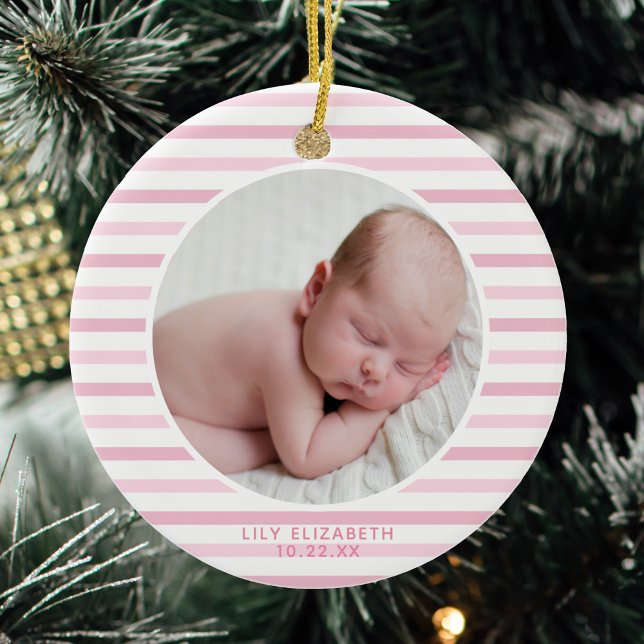 Adorno De Cerámica Niña bebé primera Navidad suave rayada rosa suave (Subido por el creador)