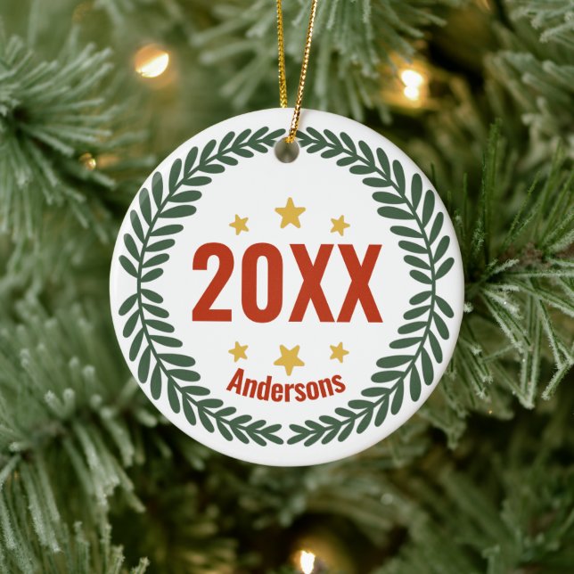 Adorno De Cerámica Nombre de familia personalizado, año, Navidades de (Árbol)