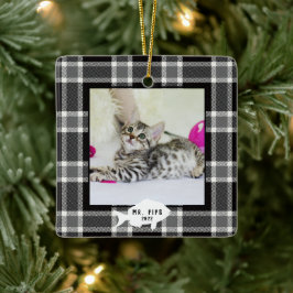 Adorno De Cerámica Nombre de gato de cuadros negro y blanco festivo 