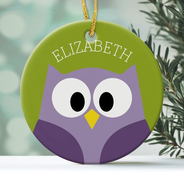 Adorno De Cerámica Nombre personalizado púrpura y pistachio de búho P (Personalized Owl Ornament)