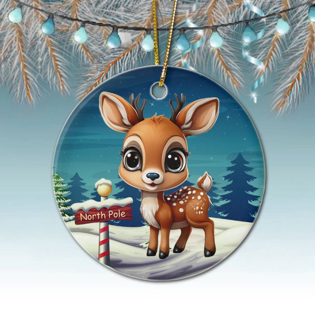 Adorno De Cerámica North Pole Reindeer Whimsical Character Decor 🎄🦌 (North Pole Reindeer Hanging Christmas Decor, Whimsical Deer Character  Ornament, Doe, Antlers 🎄🦌)