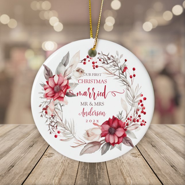 Adorno De Cerámica Nuestra primera Navidad casada (Our first Christmas married ornament. )