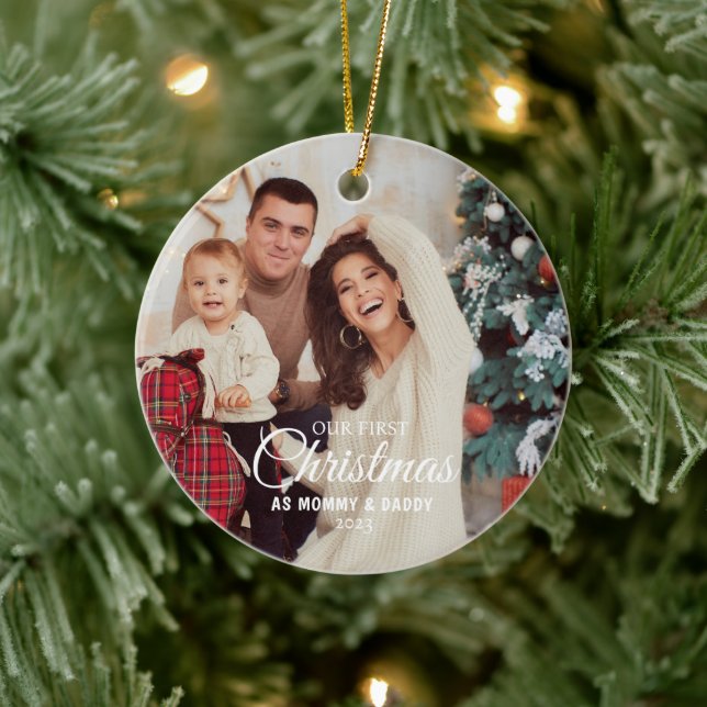 Adorno De Cerámica Nuestra primera Navidad: foto de bebé de mamá y pa (Árbol)