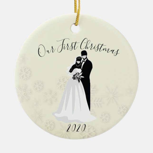 Adorno De Cerámica Nuestro Primer Navidad 2020 Mascarilla Novia Novio (Frente)