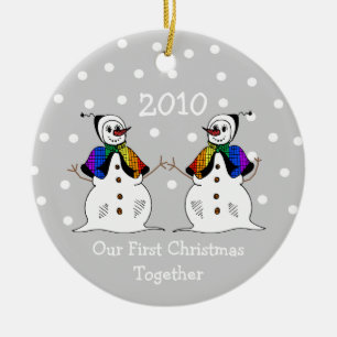 Adorno De Cerámica Nuestro primer navidad junto 2010 (GLBT Snowwomen)
