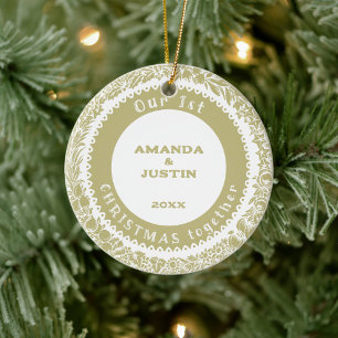 Adorno De Cerámica Nuestros primeros Navidades juntos Gold Wreath en 
