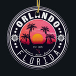 Adorno De Cerámica Orlando Florida Retro Sunset Tropical Souvenir 80<br><div class="desc">Orlando en Florida. Este diseño retro ofrece un gran Navidad o un regalo de cumpleaños para los amantes de la playa de Orlando. El diseño retro de las vibraciones de verano es un regalo perfecto para los amantes de los viajes y de los destinos tropicales.</div>