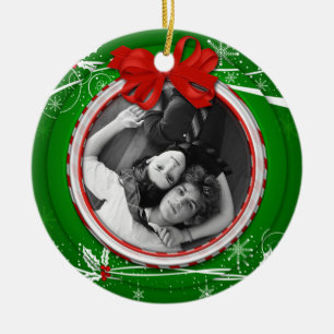 Adorno De Cerámica Ornament Red Green Holly Ribbon Navidades primero