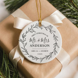 Adorno De Cerámica Our First Christmas as Mr Mrs Floral Wreath