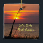 Adorno De Cerámica Outer Banks North Carolina Beach Sunset Naranja Sk<br><div class="desc">Outer Banks North Carolina Sunset en la playa con un cielo naranja en el océano</div>