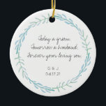 Adorno De Cerámica Padres del regalo ornamental de Groom - Beach Blue<br><div class="desc">Simple y dulce regalo adorable "padres del novio". La obra es sencilla y elegante, con una corona de azules y verduras naturales, mientras que el texto es del corazón. Una playa, simple, natural, un gran regalo para el novio para dar a sus padres el día antes del boda o el...</div>