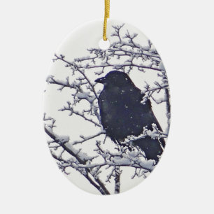 Adorno De Cerámica Pájaro negro lindo en ramas nevosas