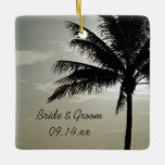 Adorno De Cerámica Palm Tree Silhouette Beach Wedding Square<br><div class="desc">Conmemorar una boda de destino de la isla cuando personalizas el Ornamento de la Plaza de la Boda de la Playa de la Palm Tree con los nombres de la novia y el novio y la fecha de la ceremonia de matrimonio. Este ornamento tropical de bodas personalizados a orillas del...</div>