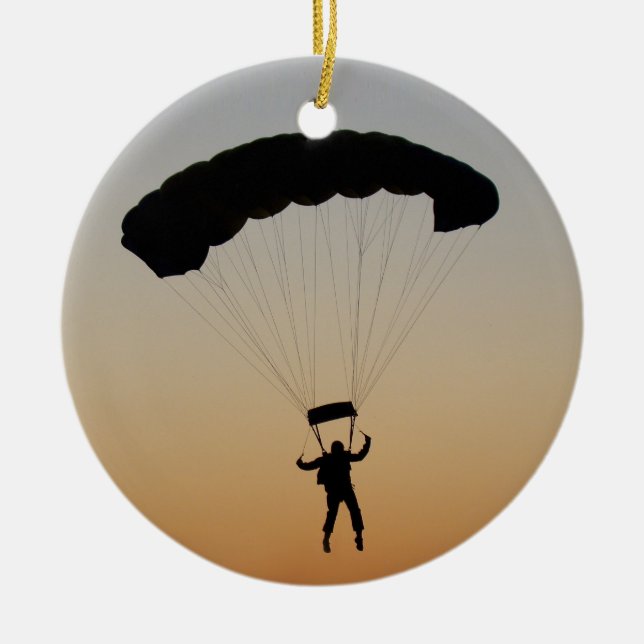 Adorno De Cerámica Paracaídas de Skydiver en Sunset Sky Diver (Frente)