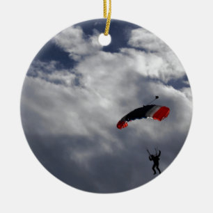 Adorno De Cerámica Paracaídas rojo blanco y azul con nubes